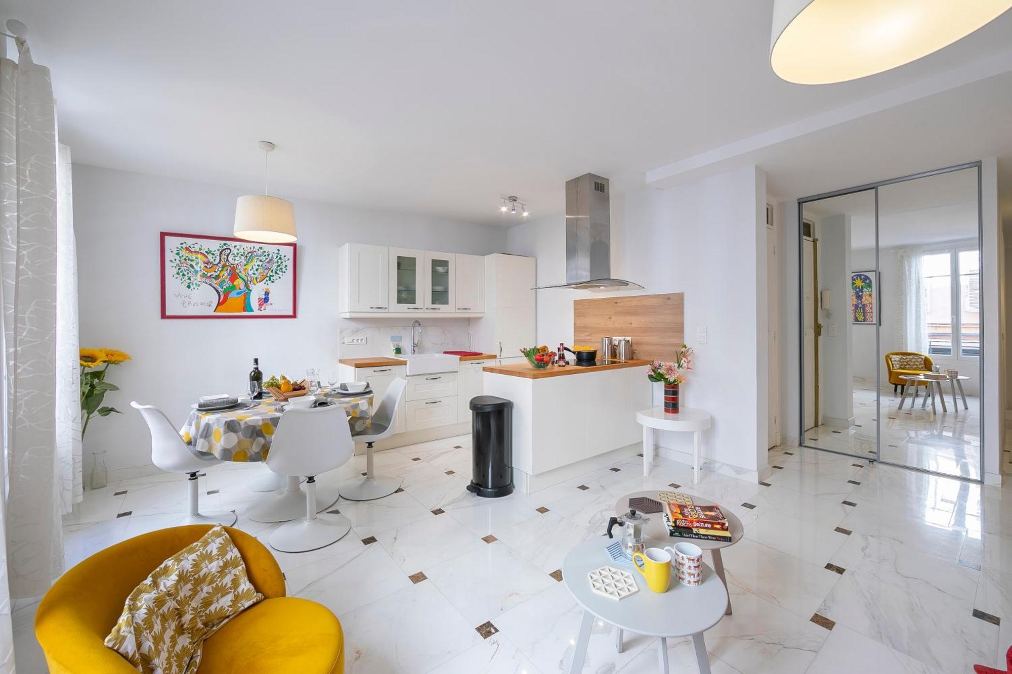 Apartamento Picasso - Old Town - Happy Antibes